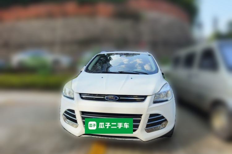 Used Ford Kuga 2013 1.6L GTDi Two-Wheel-Drive Trend Model Front
