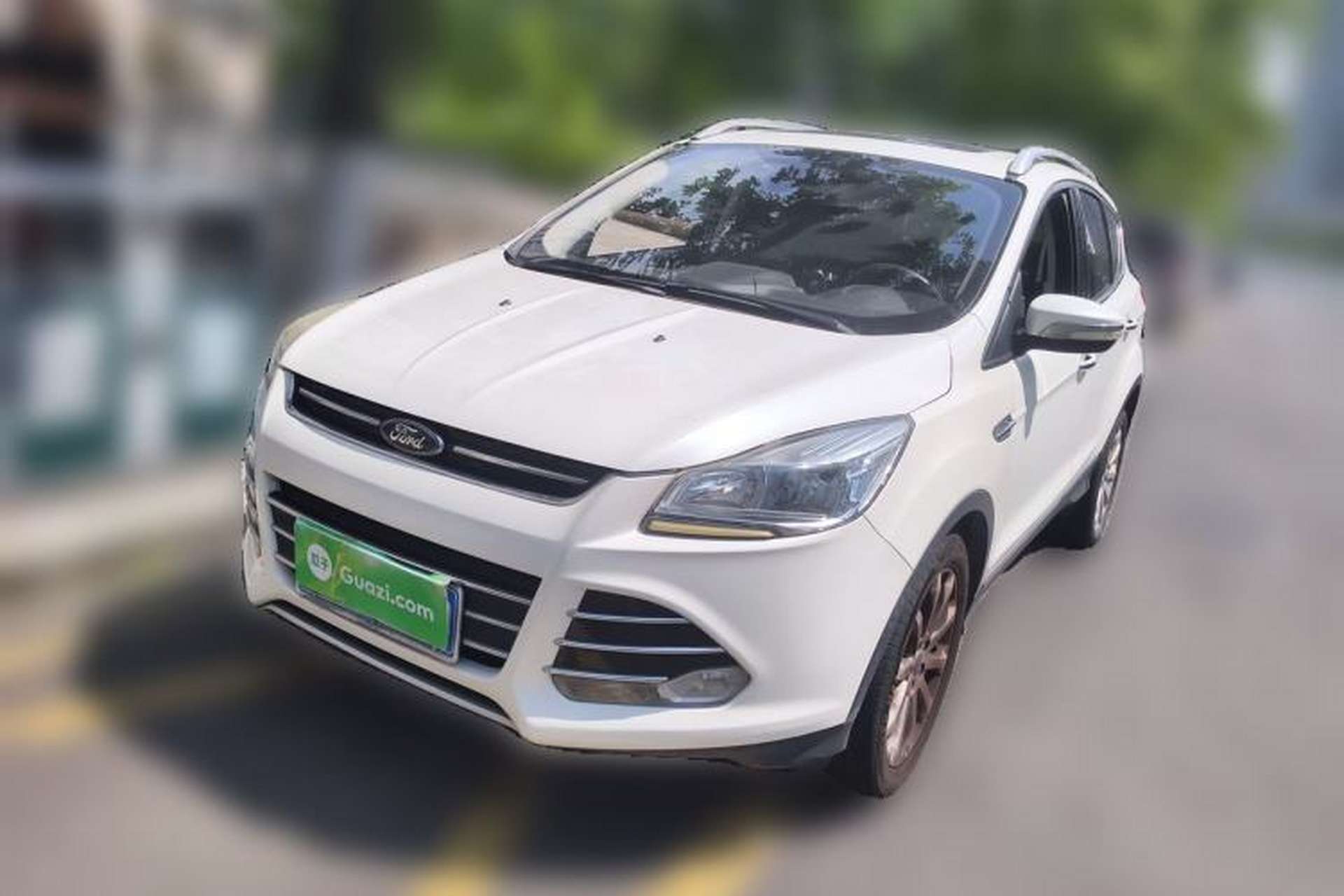Used Ford Kuga 2013 2.0L GTDi Four-Wheel-Drive Elite Model Front Left 45 Deg