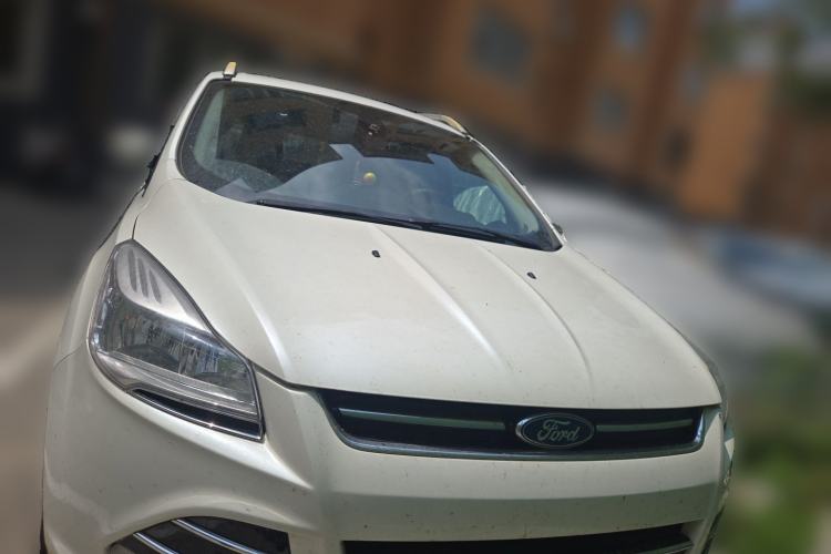 Used Ford Kuga 2013 1.6L GTDi Two-Wheel-Drive Trend Model Front