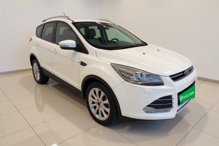 Used Ford Kuga 2013 2.0L GTDi Four-Wheel Drive Premium Model Front Right 45 Deg