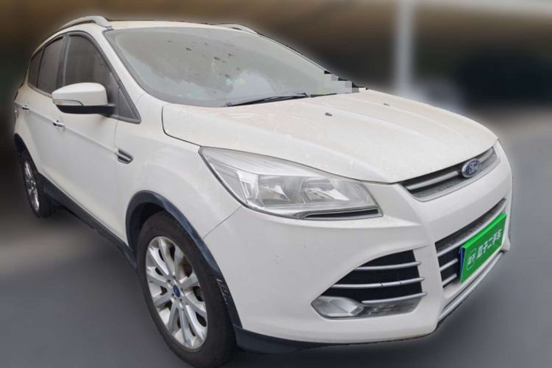 Used Ford Kuga 2013 2.0L GTDi Four-Wheel-Drive Elite Model Front Right 45 Deg
