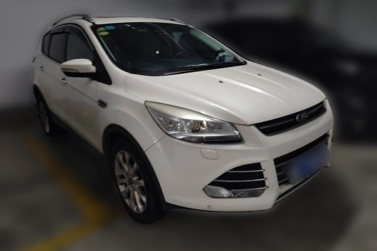 Used Ford Kuga 2013 2.0L GTDi Four-Wheel Drive Premium Model Front Right 45 Deg