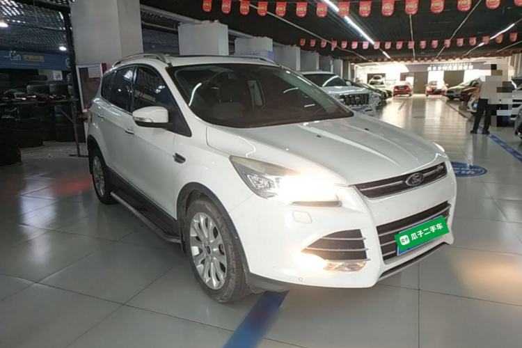 Used Ford Kuga 2013 2.0L GTDi Four-Wheel Drive Premium Model Front Right 45 Deg