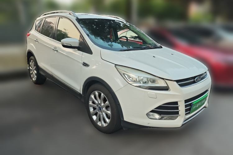 Used Ford Kuga 2013 2.0L GTDi Four-Wheel Drive Premium Model Front Right 45 Deg
