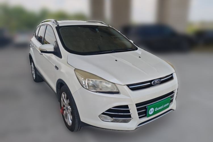 Used Ford Kuga 2013 2.0L GTDi Four-Wheel-Drive Elite Model Front Right 45 Deg