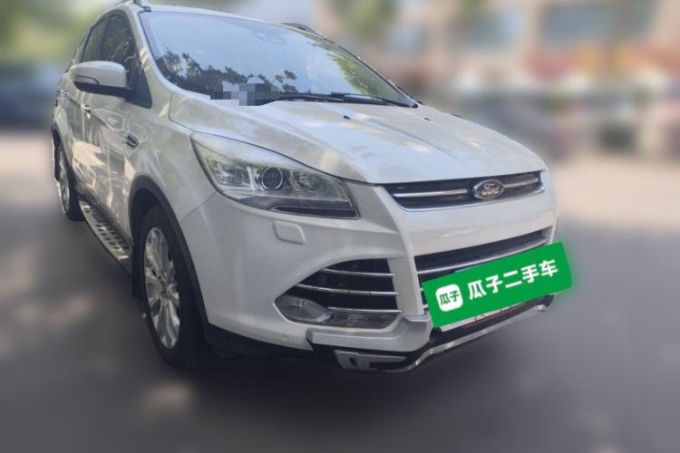 Used Ford Kuga 2013 2.0L GTDi Four-Wheel Drive Premium Model Front Right 45 Deg