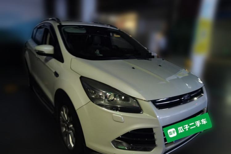 Used Ford Kuga 2013 2.0L GTDi Four-Wheel Drive Premium Model Front Right 45 Deg