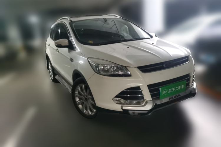 Used Ford Kuga 2013 1.6L GTDi 4x4 Elite Model Front Right 45 Deg