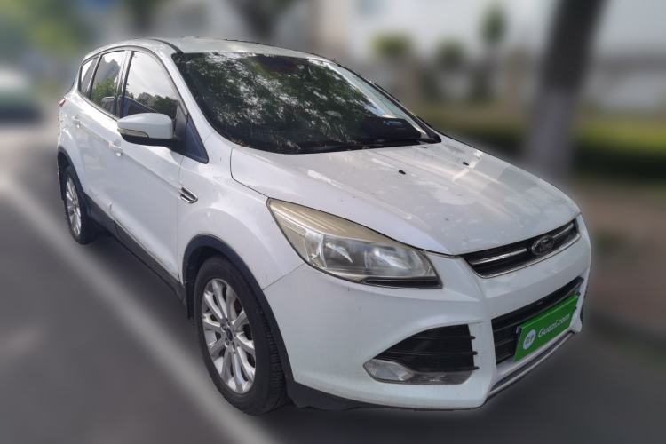 Used Ford Kuga 2013 1.6L GTDi Two-Wheel-Drive Comfort Model Front Right 45 Deg