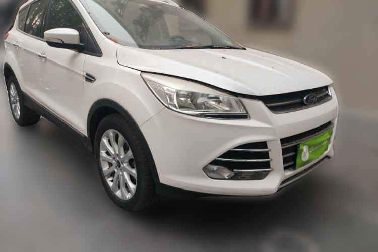 Used Ford Kuga 2013 2.0L GTDi Four-Wheel-Drive Elite Model Front Right 45 Deg