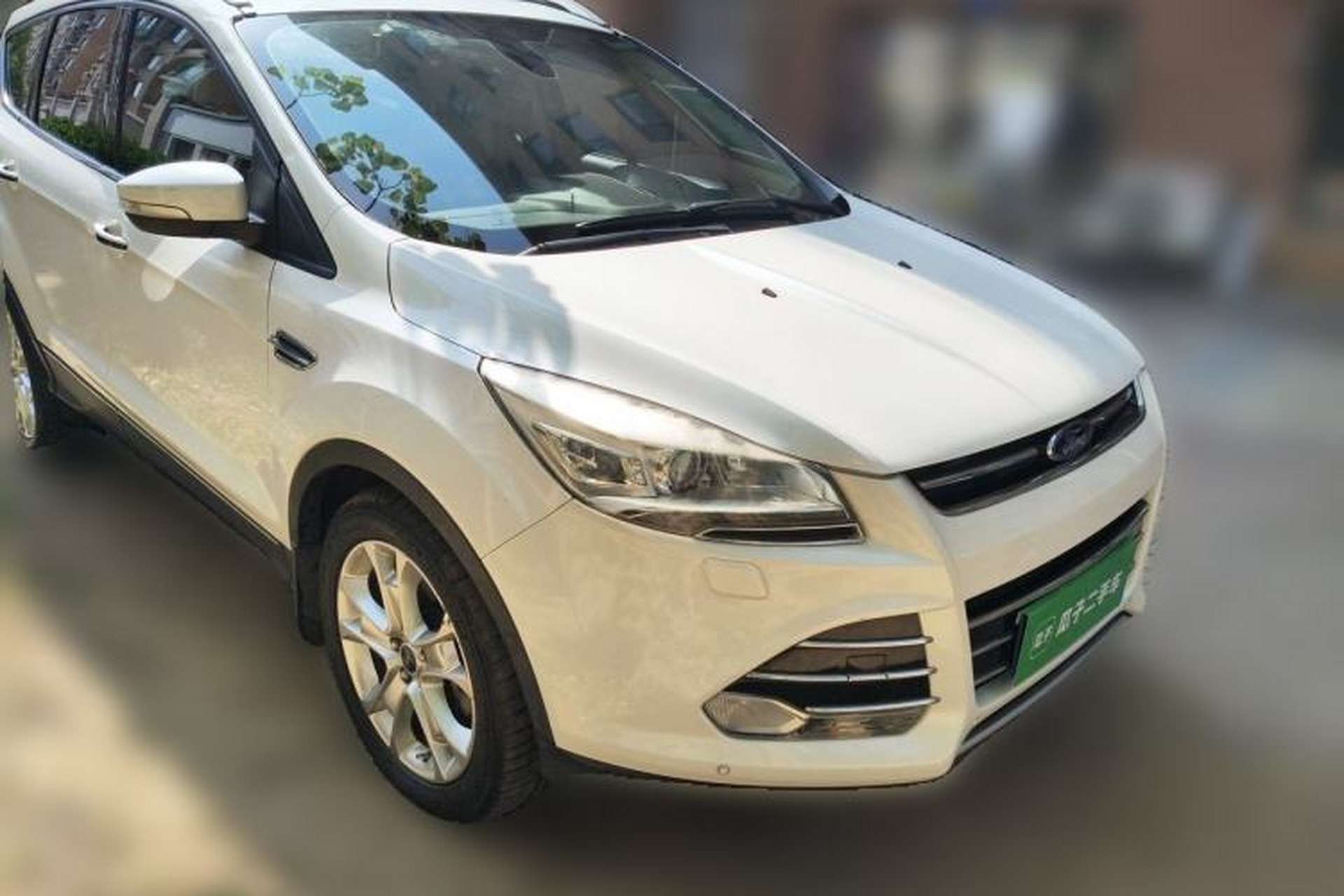 Used Ford Kuga 2013 2.0L GTDi Four-Wheel-Drive Sport Model Front Right 45 Deg