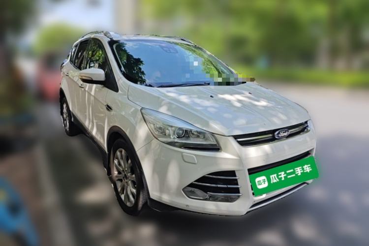 Used Ford Kuga 2013 2.0L GTDi Four-Wheel Drive Premium Model Front Right 45 Deg