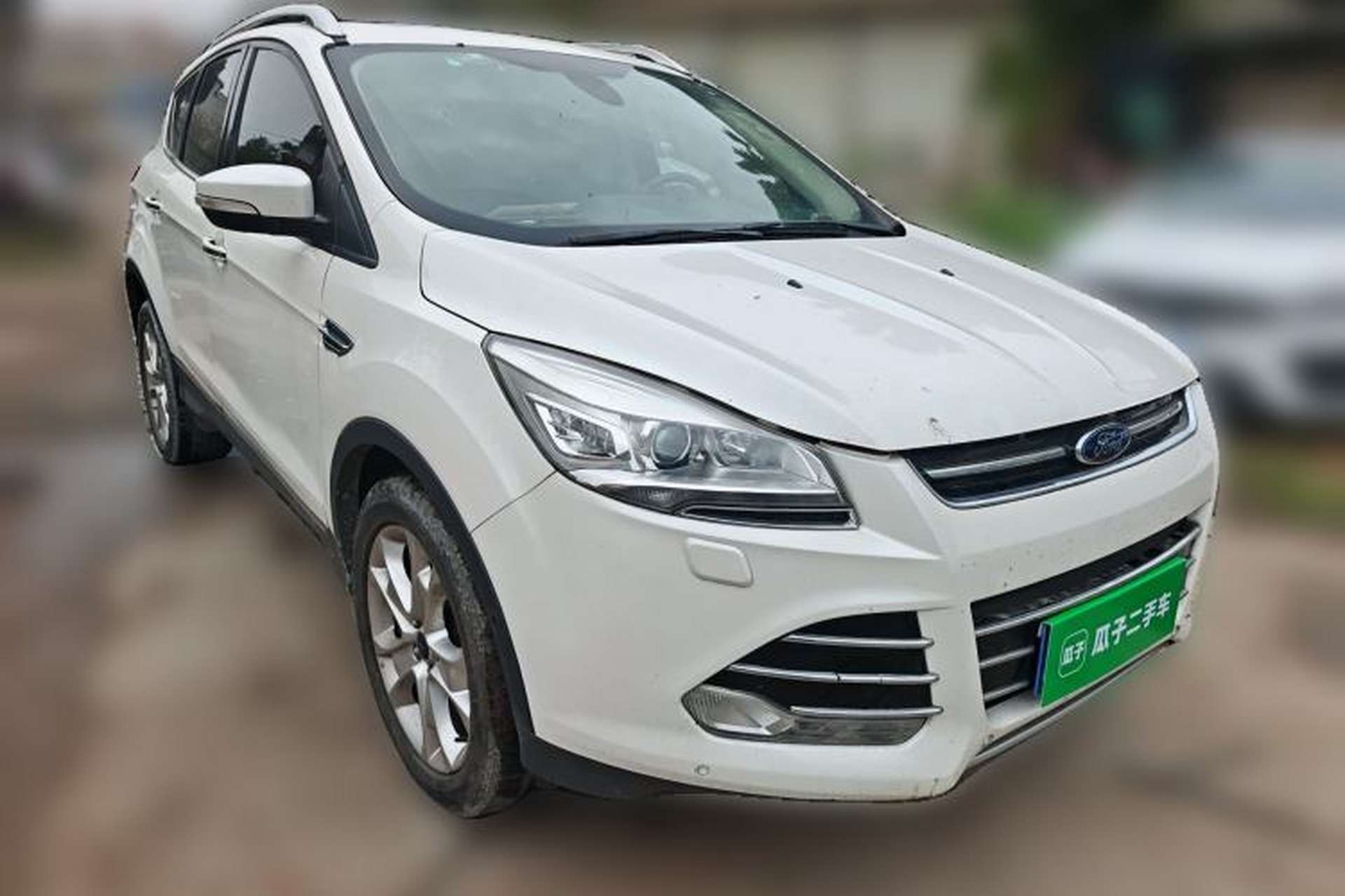 Used Ford Kuga 2013 2.0L GTDi Four-Wheel-Drive Sport Model Front Right 45 Deg