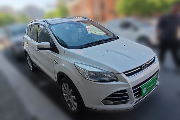 Used Ford Kuga 2013 1.6L GTDi 4x4 Elite Model Front Right 45 Deg