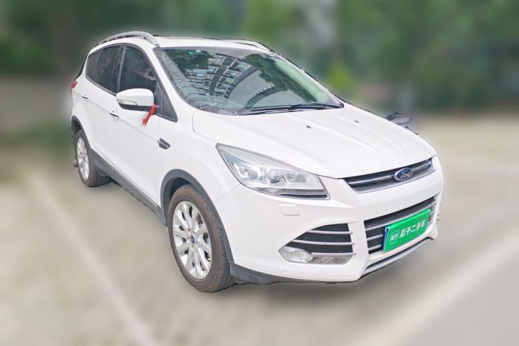 Used Ford Kuga 2013 2.0L GTDi Four-Wheel Drive Premium Model Front Right 45 Deg