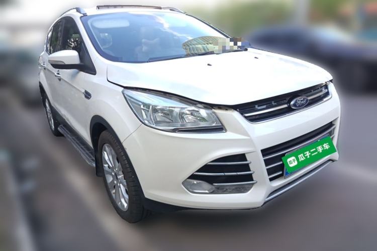 Used Ford Kuga 2013 1.6L GTDi 4x4 Elite Model Front Right 45 Deg