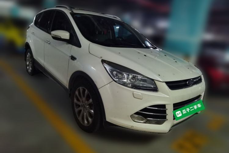 Used Ford Kuga 2013 2.0L GTDi Four-Wheel Drive Premium Model Front Right 45 Deg