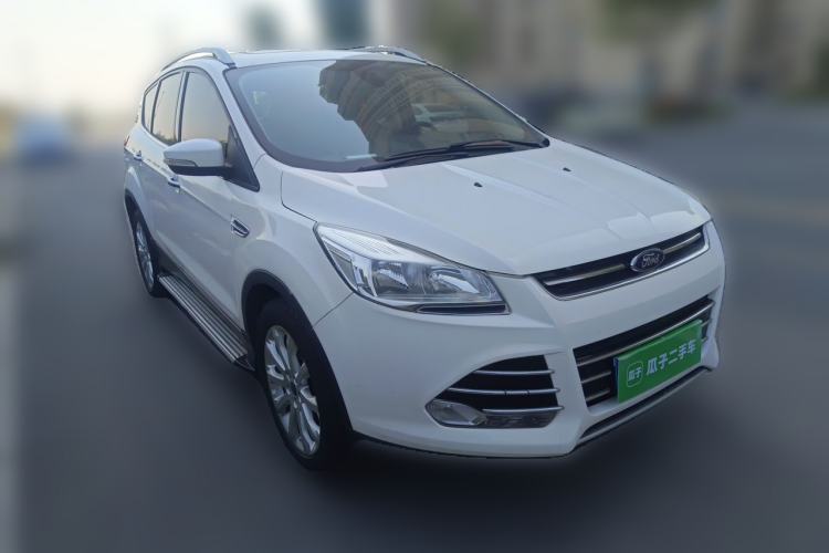 Used Ford Kuga 2013 1.6L GTDi 4x4 Elite Model Front Right 45 Deg