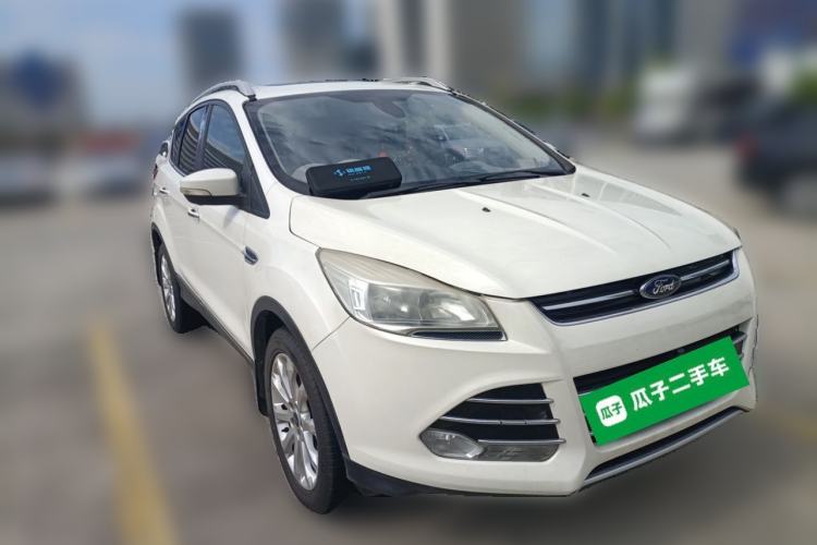 Used Ford Kuga 2013 1.6L GTDi 4x4 Elite Model Front Right 45 Deg