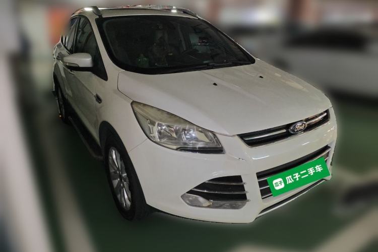 Used Ford Kuga 2013 1.6L GTDi 4x4 Elite Model Front Right 45 Deg