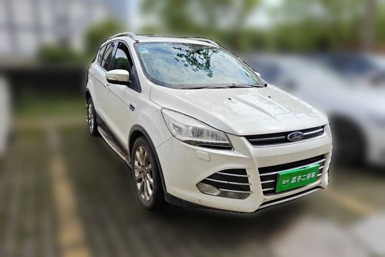 Used Ford Kuga 2013 2.0L GTDi Four-Wheel Drive Premium Model Front Right 45 Deg