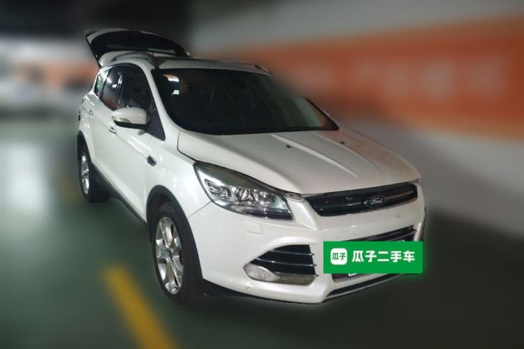 Used Ford Kuga 2013 2.0L GTDi Four-Wheel Drive Premium Model Front Right 45 Deg