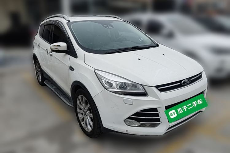 Used Ford Kuga 2013 2.0L GTDi Four-Wheel Drive Premium Model Front Right 45 Deg