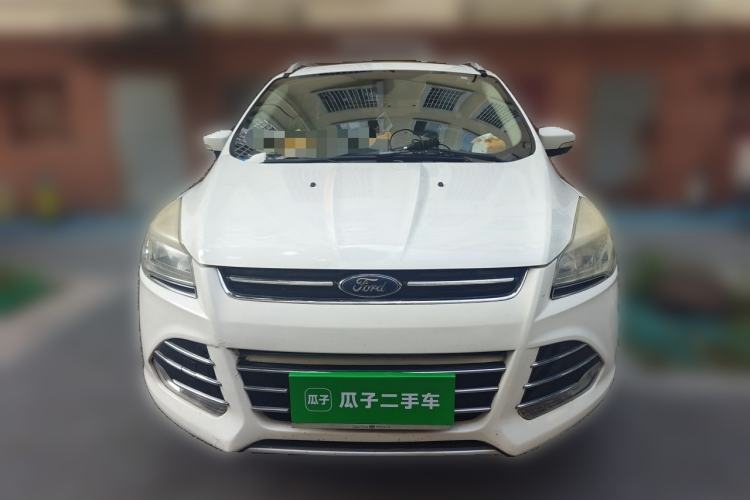 Used Ford Kuga 2013 1.6L GTDi Two-Wheel-Drive Trend Model Front