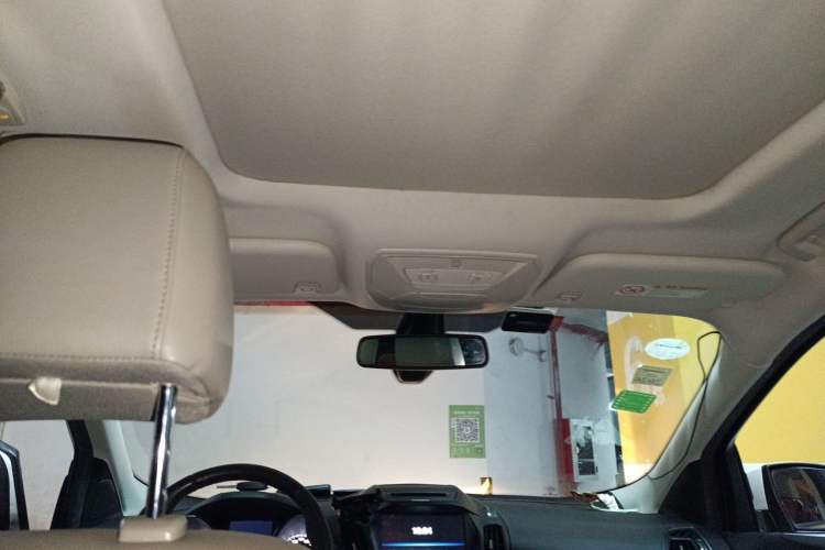 Used Ford Kuga 2013 1.6L GTDi 4x4 Elite Model Headliner