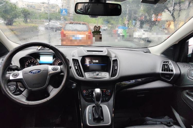 Used Ford Kuga 2013 2.0L GTDi Four-Wheel-Drive Sport Model Headliner