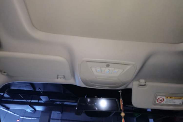 Used Ford Kuga 2013 2.0L GTDi Four-Wheel Drive Premium Model Headliner