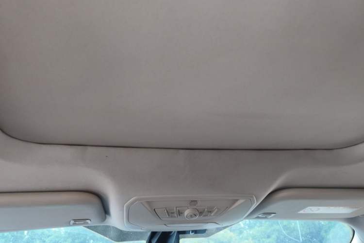 Used Ford Kuga 2013 2.0L GTDi Four-Wheel Drive Premium Model Headliner