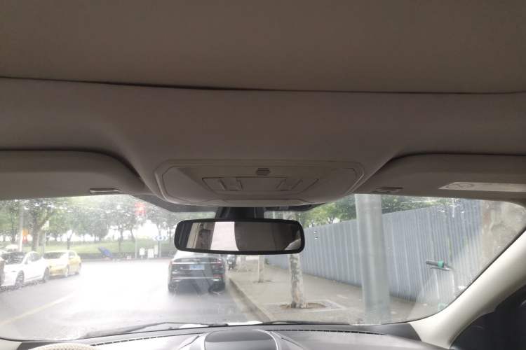 Used Ford Kuga 2013 1.6L GTDi 4x4 Elite Model Headliner