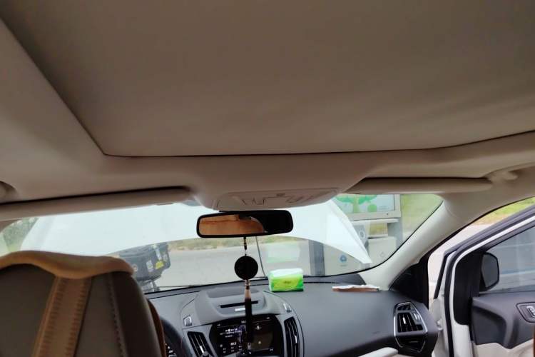 Used Ford Kuga 2013 1.6L GTDi 4x4 Elite Model Headliner