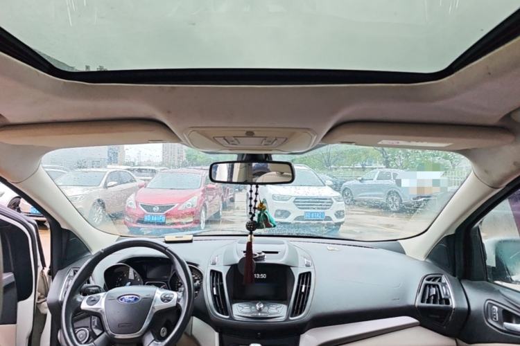 Used Ford Kuga 2013 2.0L GTDi Four-Wheel-Drive Elite Model Headliner