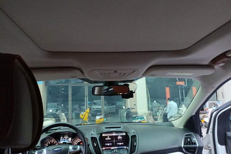 Used Ford Kuga 2013 1.6L GTDi 4x4 Elite Model Headliner