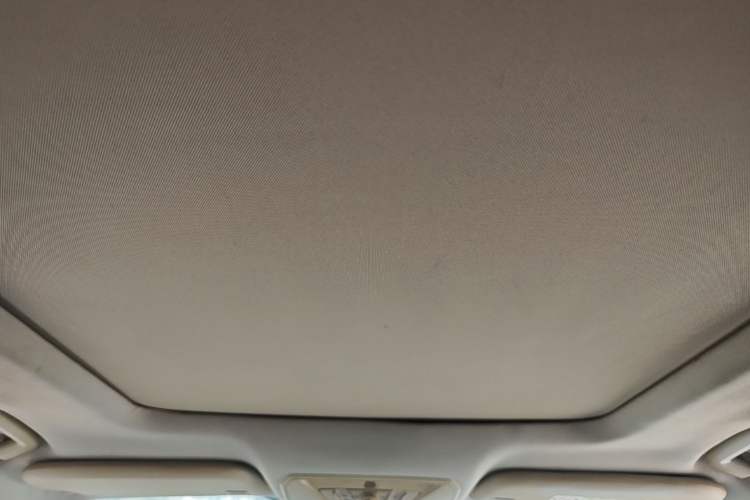 Used Ford Kuga 2013 2.0L GTDi Four-Wheel-Drive Sport Model Headliner