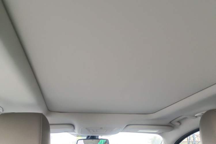 Used Ford Kuga 2013 1.6L GTDi 4x4 Elite Model Headliner