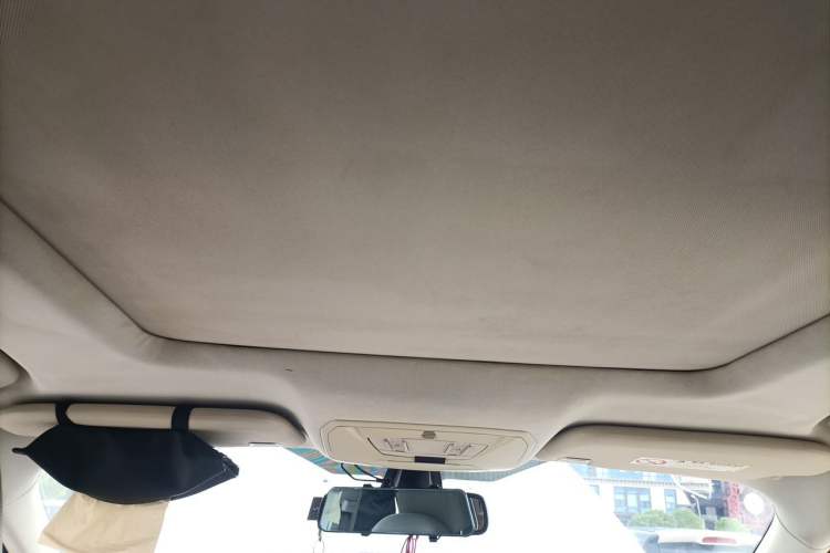 Used Ford Kuga 2013 1.6L GTDi 4x4 Elite Model Headliner