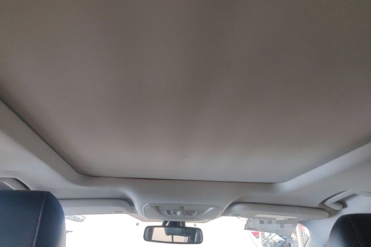 Used Ford Kuga 2013 2.0L GTDi Four-Wheel-Drive Sport Model Headliner