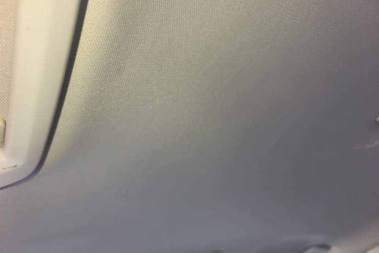 Used Ford Kuga 2013 1.6L GTDi Two-Wheel-Drive Comfort Model Headliner
