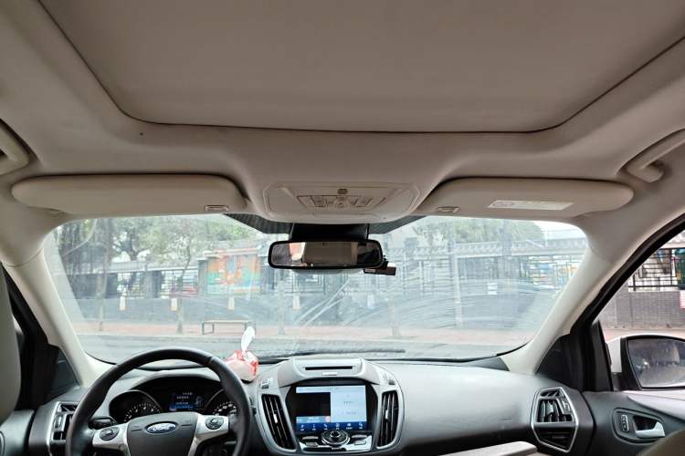 Used Ford Kuga 2013 2.0L GTDi Four-Wheel Drive Premium Model Headliner