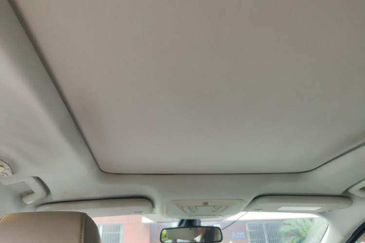 Used Ford Kuga 2013 1.6L GTDi 4x4 Elite Model Headliner