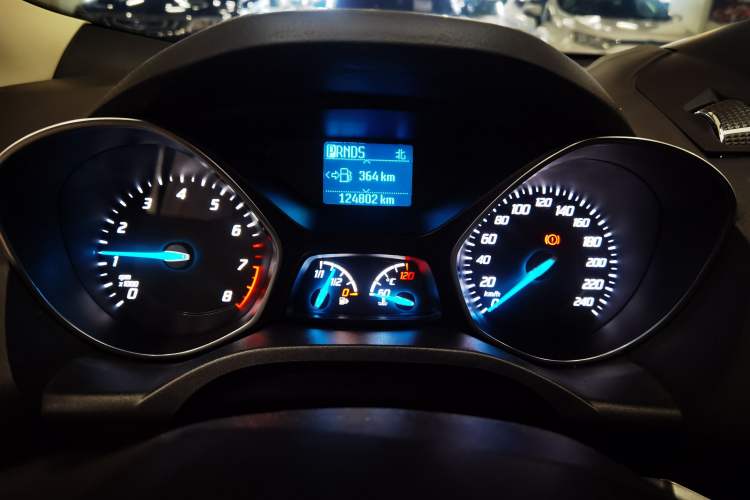 Used Ford Kuga 2013 1.6L GTDi Two-Wheel-Drive Trend Model Instrument Cluster