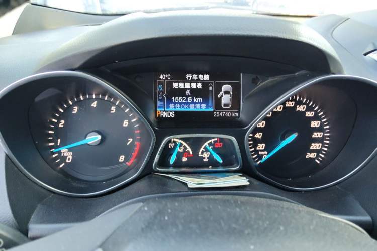 Used Ford Kuga 2013 2.0L GTDi Four-Wheel-Drive Sport Model Instrument Cluster