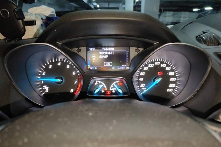 Used Ford Kuga 2013 2.0L GTDi Four-Wheel Drive Premium Model Instrument Cluster