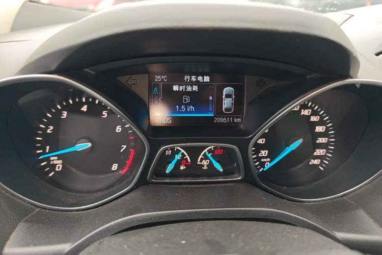 Used Ford Kuga 2013 2.0L GTDi Four-Wheel-Drive Elite Model Instrument Cluster
