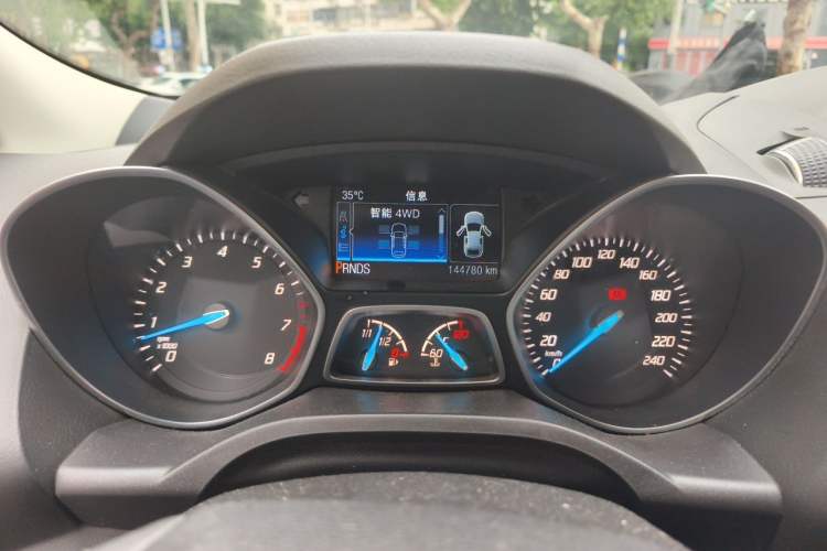 Used Ford Kuga 2013 2.0L GTDi Four-Wheel-Drive Sport Model Instrument Cluster