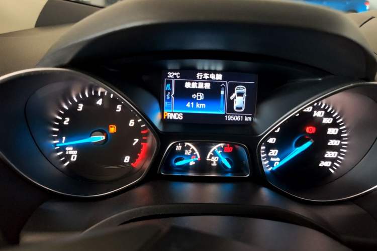 Used Ford Kuga 2013 2.0L GTDi Four-Wheel-Drive Elite Model Instrument Cluster