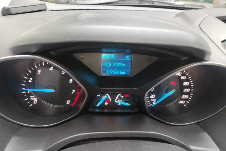 Used Ford Kuga 2013 1.6L GTDi Two-Wheel-Drive Trend Model Instrument Cluster